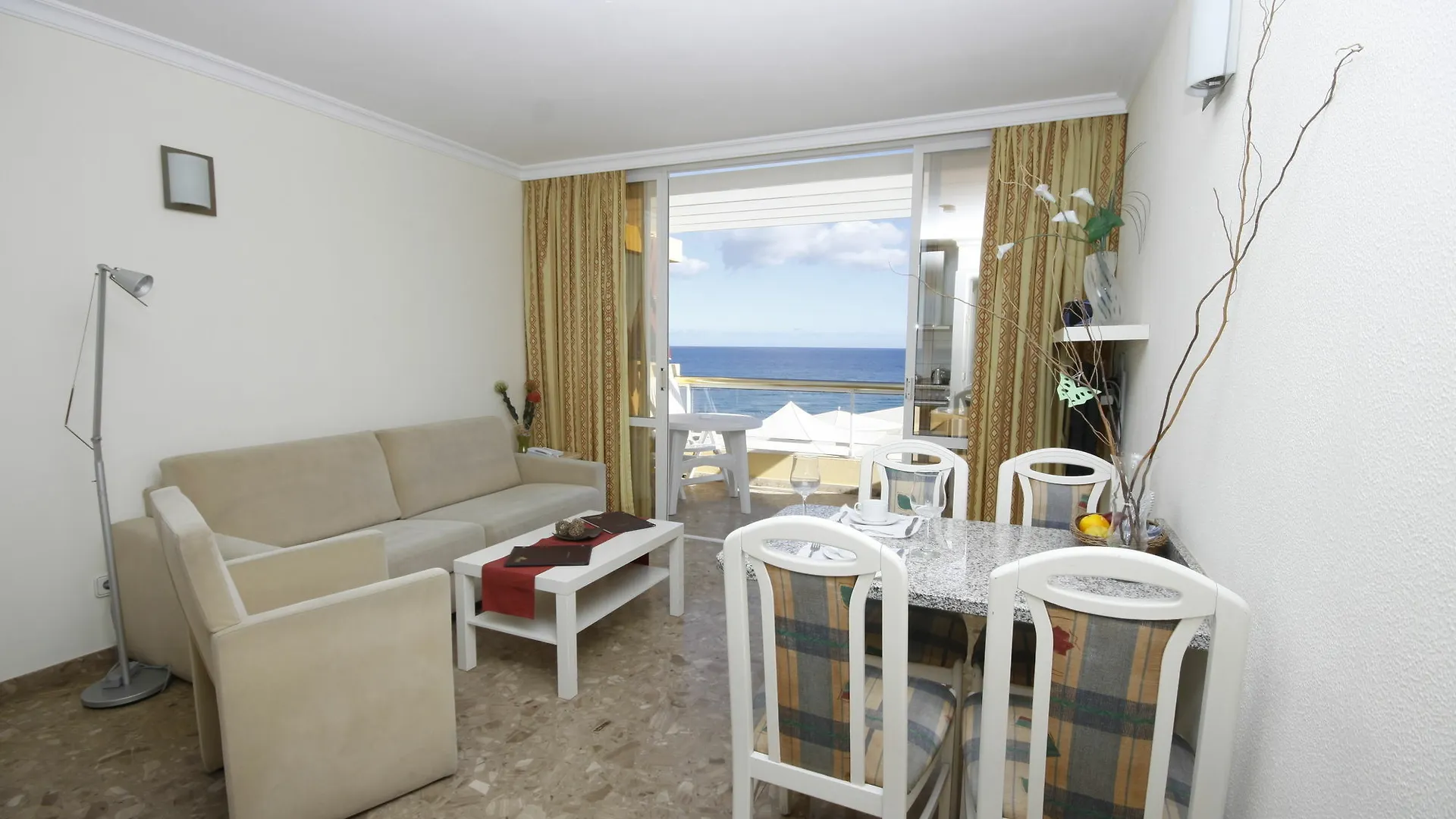 Atlantic Beach Club Playa del Inglés 3*,