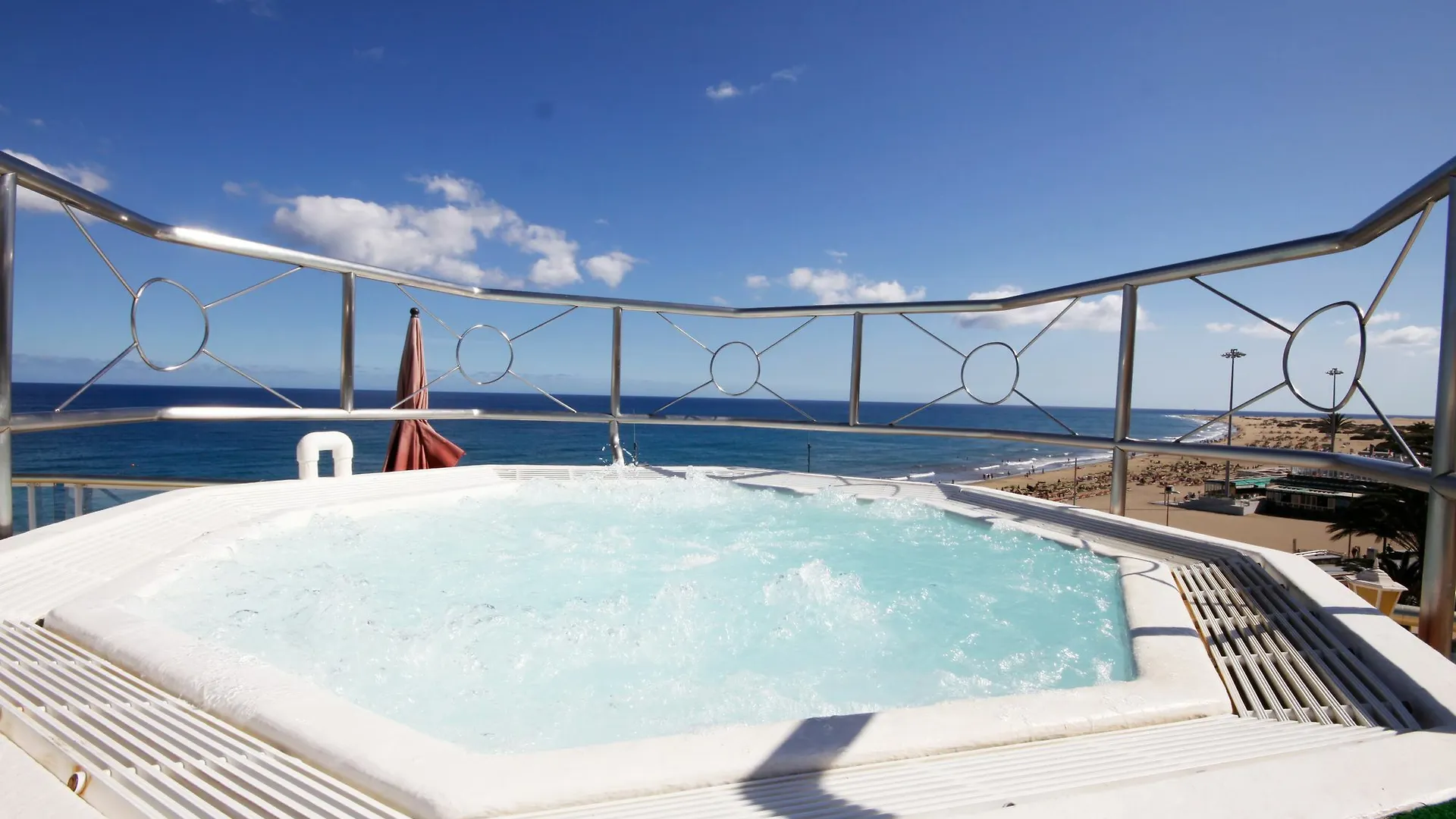 Atlantic Beach Club Playa del Ingles  3*, Playa del Ingles (Gran Canaria) İspanya